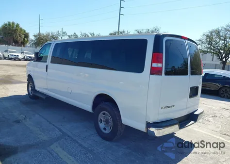2020 Chevrolet Express Passenger Rwd 3500 Extended Wheelbase Lt z USA, uszkodzony, nr VIN 1GAZGPFG5L1209922